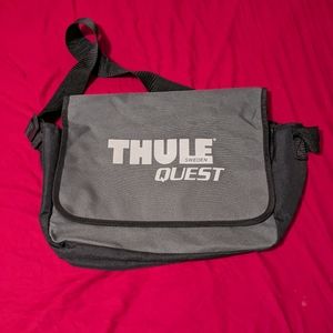 Thule Quest Messenger Bag